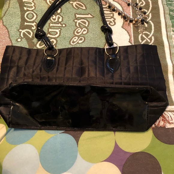 Adrienne Arpel Black Signature Club A Purse - Picture 6 of 14